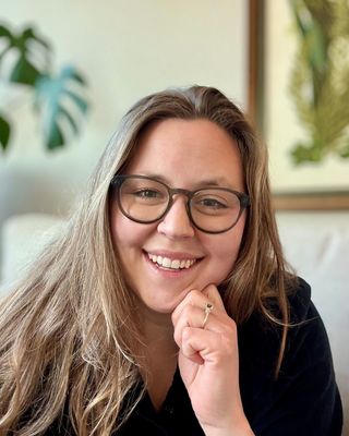 Photo of Madison Holladay, Marriage & Family Therapist, LMFT, MEd