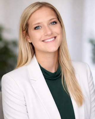Photo of Mackenzie Rice, Psychologist, PsyD., LMHC
