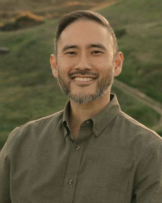 Photo of Andrew Huskey, Marriage & Family Therapist Associate, MA, AMFT