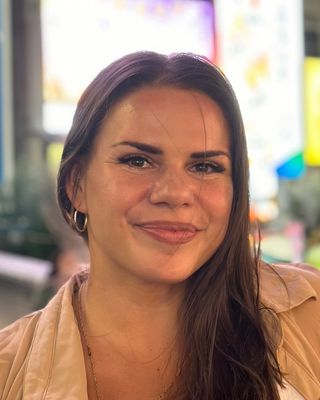 Photo of Anastassia Schectman, Marriage & Family Therapist, LMFT