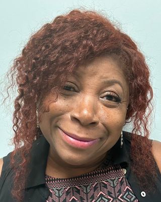 Photo of Cedence Holness, Pre-Licensed Professional