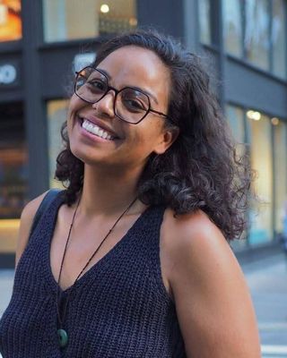 Photo of Veronica Chin Hing-Michaluk, Counselor, LMHC