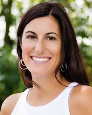 Photo of Leah Hoffmann, Clinical Social Work/Therapist, LICSW