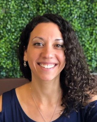 Photo of Meryl Comins, Licensed Mental Health Counselor, LMHC