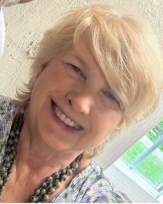 Photo of Myra Johnson Miller, Clinical Social Work/Therapist, LCSW