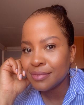 Photo of Onica Sun, General Counsellor, ASCHP Specialist Wellness Counsellor