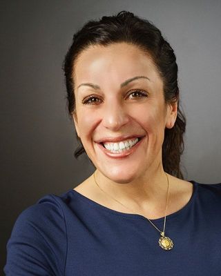 Photo of Lisa D Hamada, Counselor, LMHC