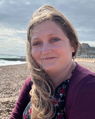 Photo of Samantha Telepneff, Counsellor in Brighton, England