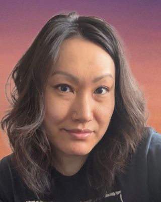 Photo of Vivian Lee Nho, Registered Psychotherapist (Qualifying), M.Sc., MACP