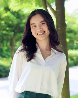 Photo of Abigail Yuen, Pre-Licensed Professional