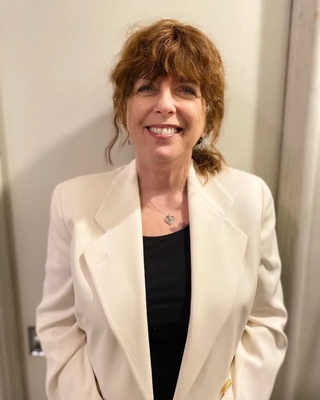 Photo of Rebecca Sperber, Marriage & Family Therapist, MS, MFT