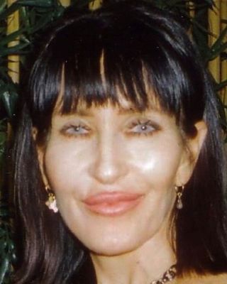 Photo of Lynn Hoyland, Marriage & Family Therapist, MA, LMFT