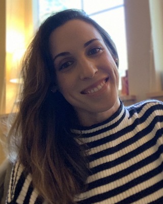 Photo of Riki Yonack, Licensed Professional Counselor in 97035, OR
