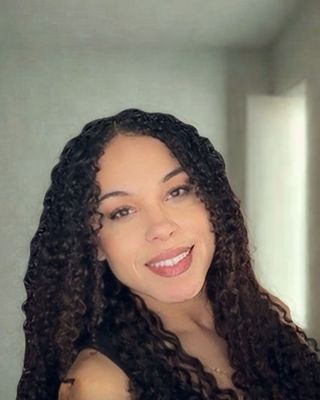Photo of Micaela Badue, Marriage & Family Therapist, LMFT