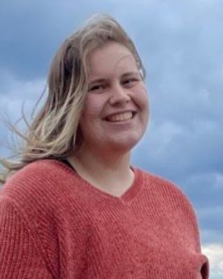 Photo of April Alsum, Clinical Social Work/Therapist, APSW, MSW