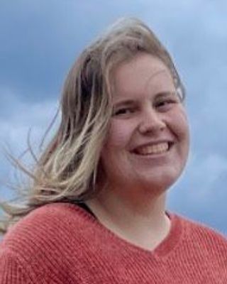Photo of April Alsum, Clinical Social Work/Therapist, APSW, MSW