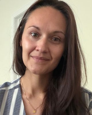 Photo of Keri Ouellette, Clinical Social Work/Therapist, LCSW
