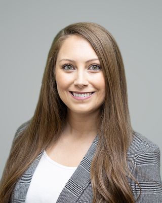 Photo of Erin Bennett, Clinical Social Work/Therapist, MSW, LMSW