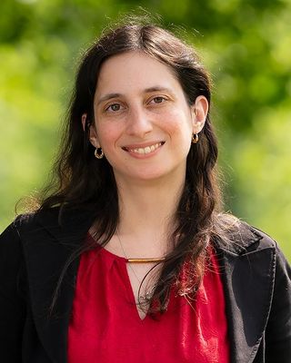 Photo of Isabelle Parker, Pre-Licensed Professional, PsyD, MA