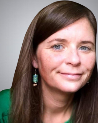Photo of Leslie Devine, Clinical Social Work/Therapist, LCSW