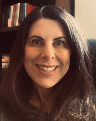 Photo of Estelle Keren, Psychologist, PsyD