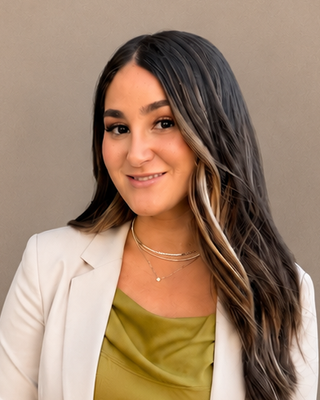 Photo of Dr. Ariela Rabizadeh, Psychologist, PsyD, MA