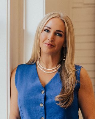 Photo of Jennifer Karr, DNP, FNP-c