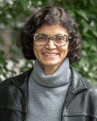 Photo of Dr. Nisha Nayak, Psychologist, PhD