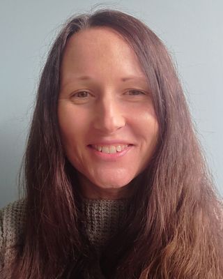 Photo of Dr Caroline Clarke, Psychologist, PsychD, HCPC - Clin. Psych.