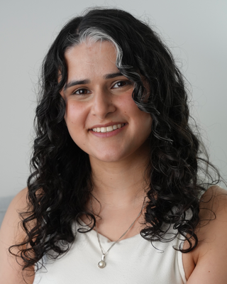 Photo of Harpreet Plaha, Registered Social Worker, MSW, RSW
