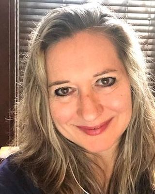 Photo of Marilyn Sydlo Guadagnino, Creative Arts Therapist, LCAT, MT-BC