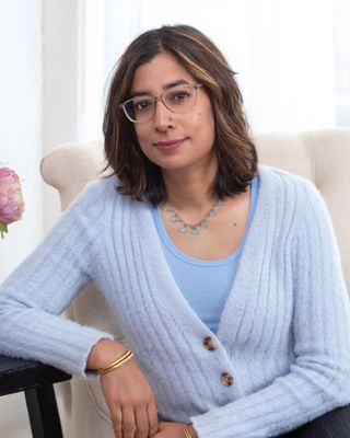 Photo of Zuby Ula, Clinical Social Work/Therapist, LICSW