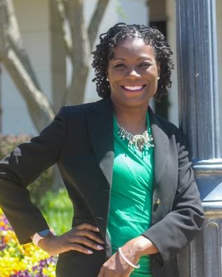 Photo of Geneva Henderson, Licensed Clinical Mental Health Counselor, LCMHC, LPC, LPCC