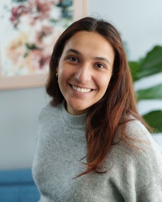 Photo of Karenna Mansour, Pre-Licensed Professional