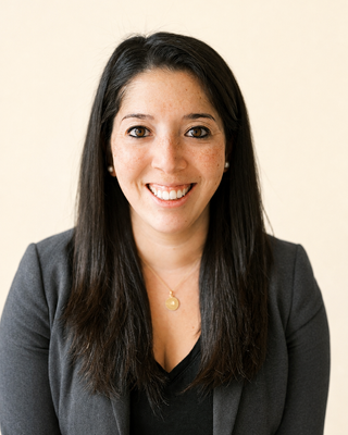 Photo of Dr. Tamaki Silver, Psychologist, PsyD