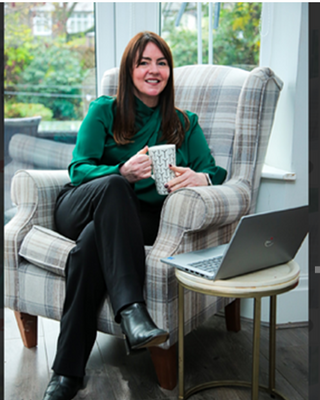 Photo of Amanda Jayne Devereux, Psychotherapist, MBABCP
