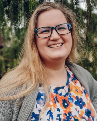 Photo of Hannah Daniels, Counselor in Golden Valley, MN