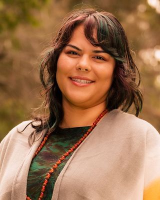 Photo of Macy Khangura, Pre-Licensed Professional, APCC