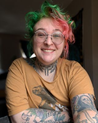 Photo of Fig Bake, Clinical Social Work/Therapist, MSW, LSW