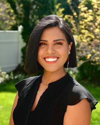Photo of Angie Mapura, Marriage & Family Therapist, LMFT