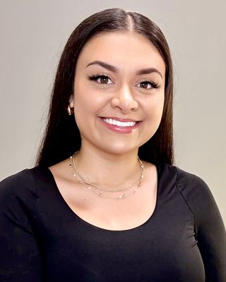 Photo of Asia Broadbent - Trauma Therapy for Young Adults - Asia, Registered Psychotherapist (Qualifying)
