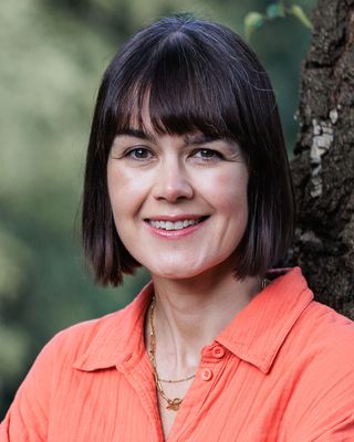 Photo of Lydia Prior, Psychotherapist, MA, BPC