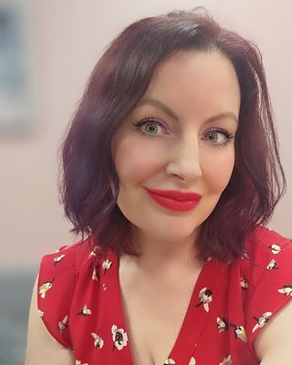 Photo of Amy Fischer, Clinical Social Work/Therapist, MSW, LCSW, EMDR