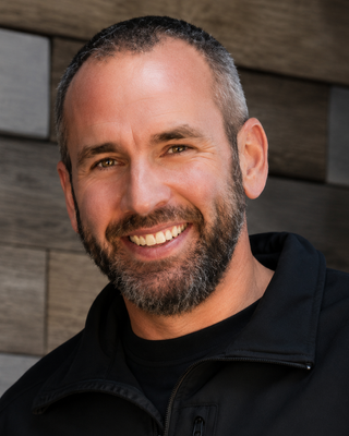 Photo of Stephen Dluzynski, Clinical Social Work/Therapist, LLMSW