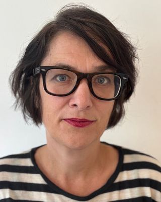 Photo of Nele Brauner-Cave, Psychotherapist, MA, BPC