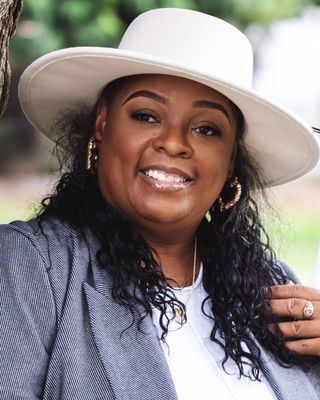 Photo of Ebony Robertson-Reed, Clinical Social Work/Therapist, LCSW