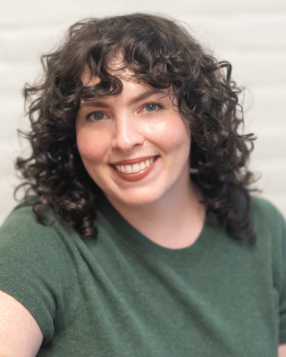 Photo of Sarah Raker, LMSW