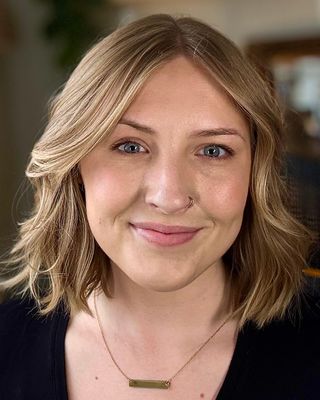 Photo of Karlie Weishoff, Clinical Social Work/Therapist, MSW, LICSW