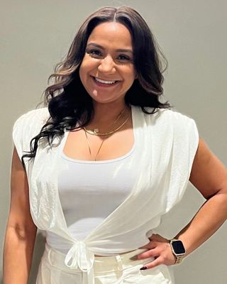 Photo of Cindy Fernandez, Associate Professional Counselor, LAPC