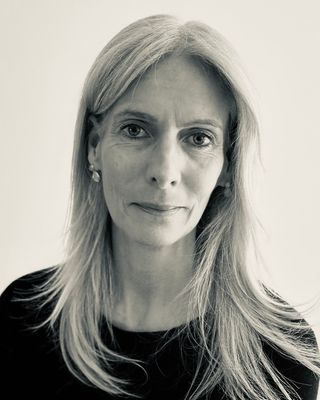 Photo of Suzy Hutchins, Counsellor, MSc, MBACP